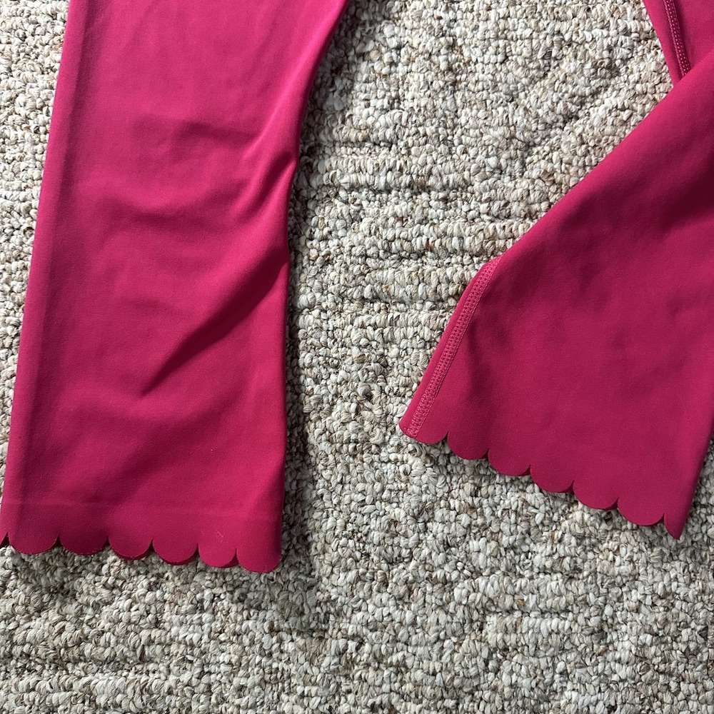 Kate Spade New York Women's Hot Pink Scallop Crop Leggings High Rise Size Small - Picture 3 of 10
